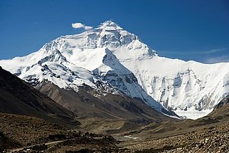 Everest_North_Face_toward_Base_Camp_Tibet_Luca_Galuzzi_2006-3.jpg