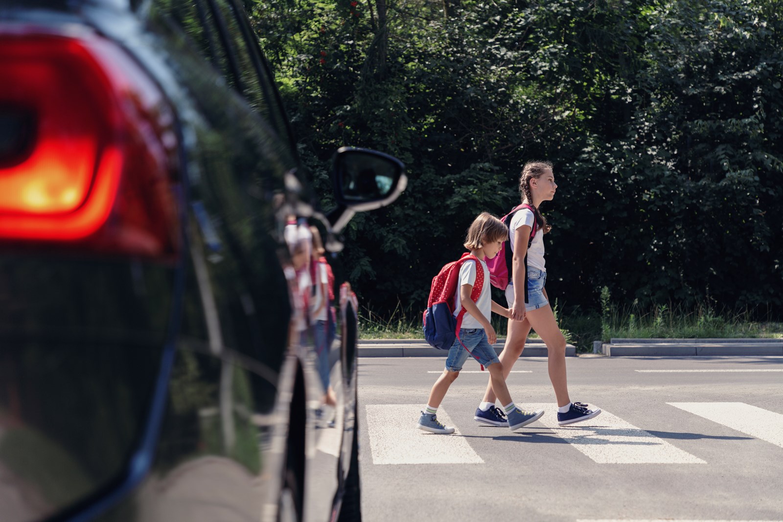 Kids%20in%20crosswalk%20(summer).jpg
