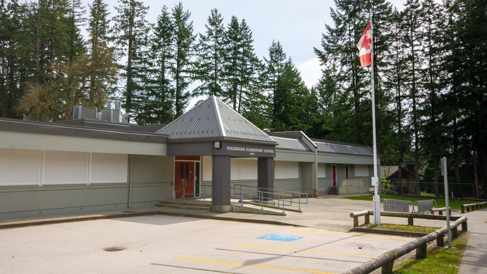 Welcome to Colebrook Elementary!