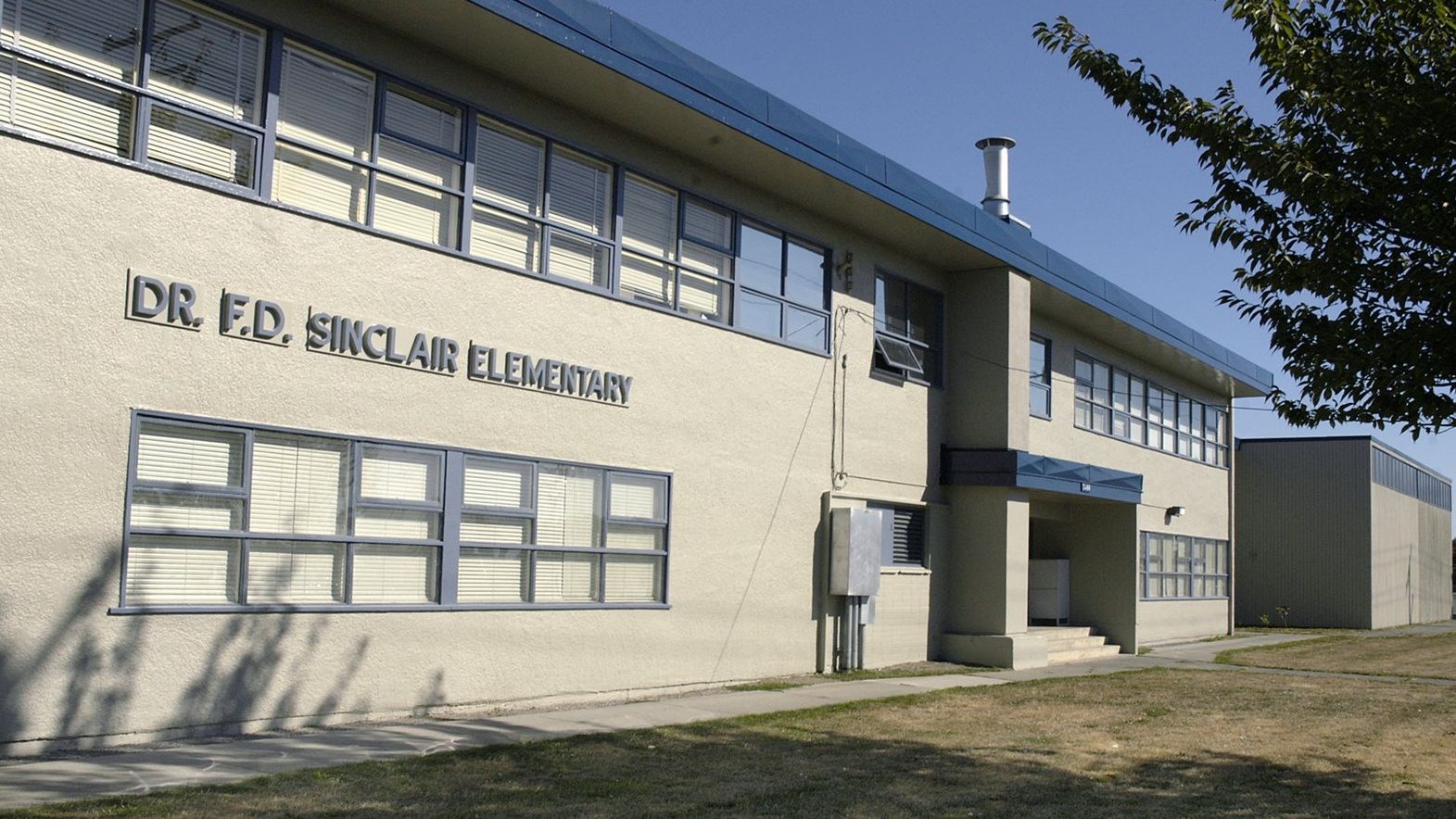 Welcome to Dr. F.D. Sinclair Elementary!