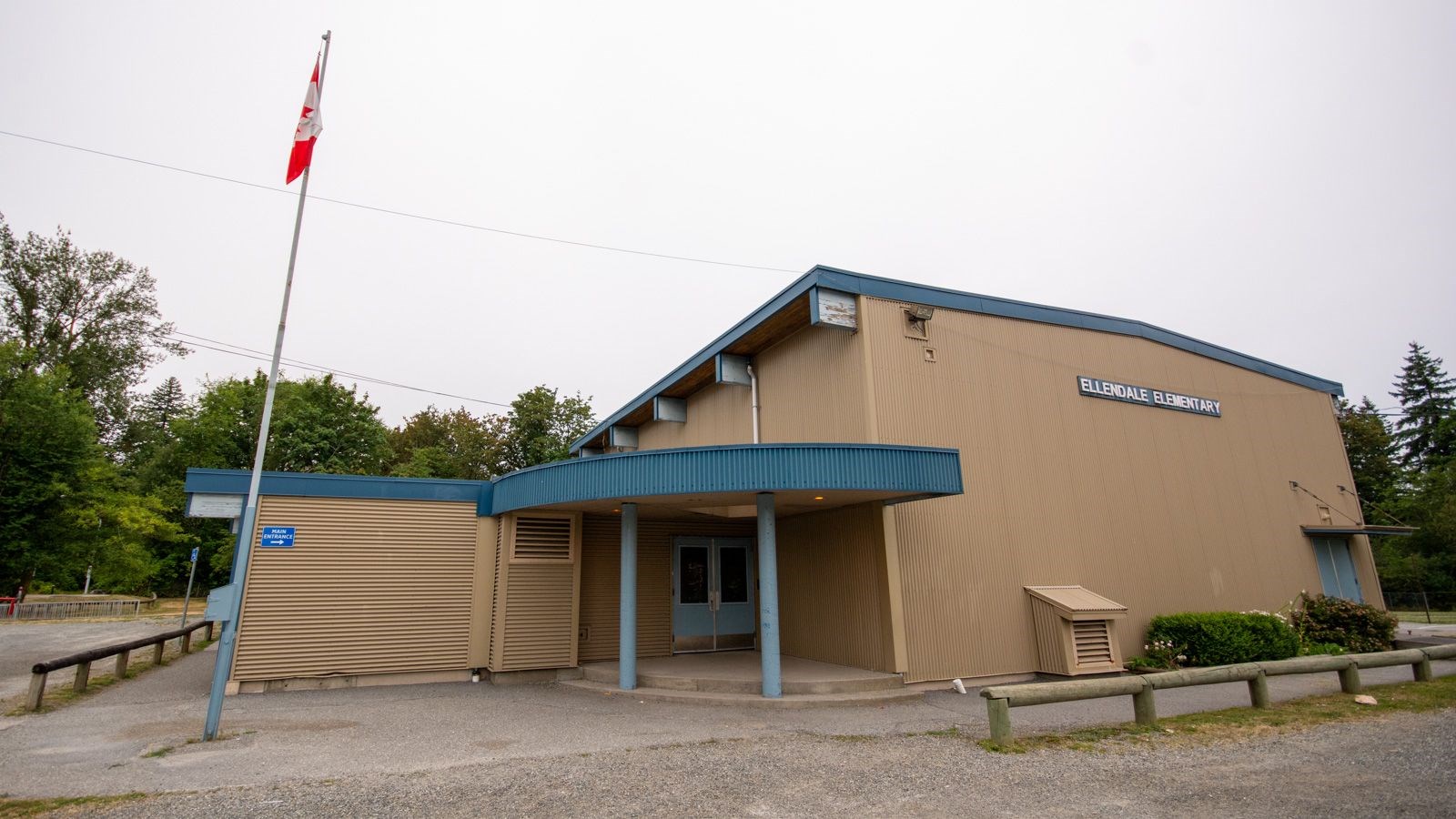 Welcome to Ellendale Elementary!