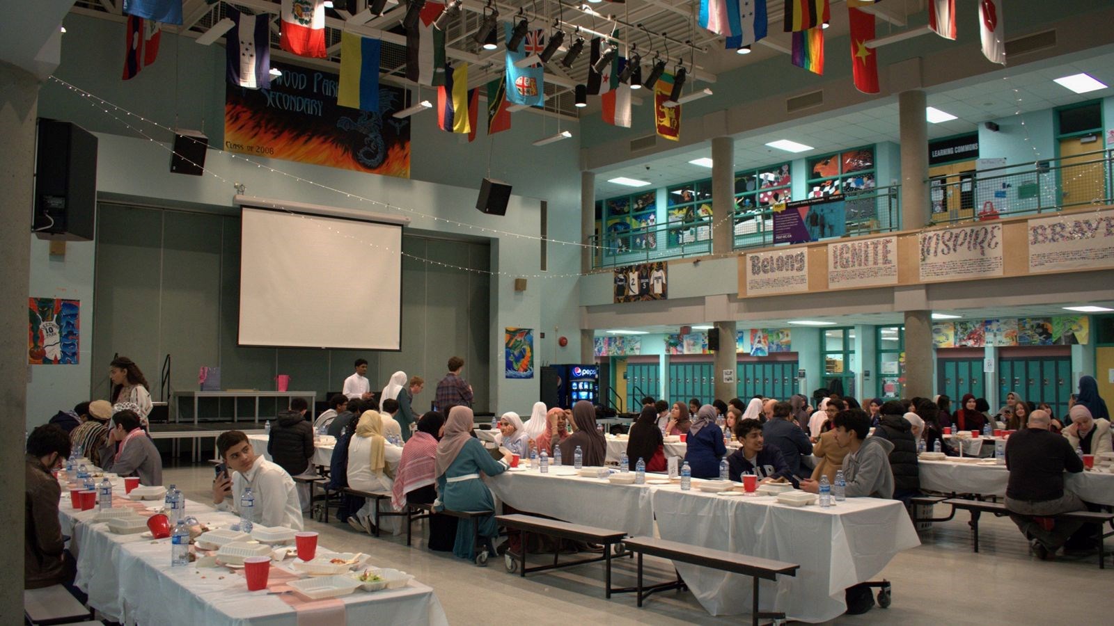 Fleetwood Park Secondary hosts school’s first iftar during Ramadan