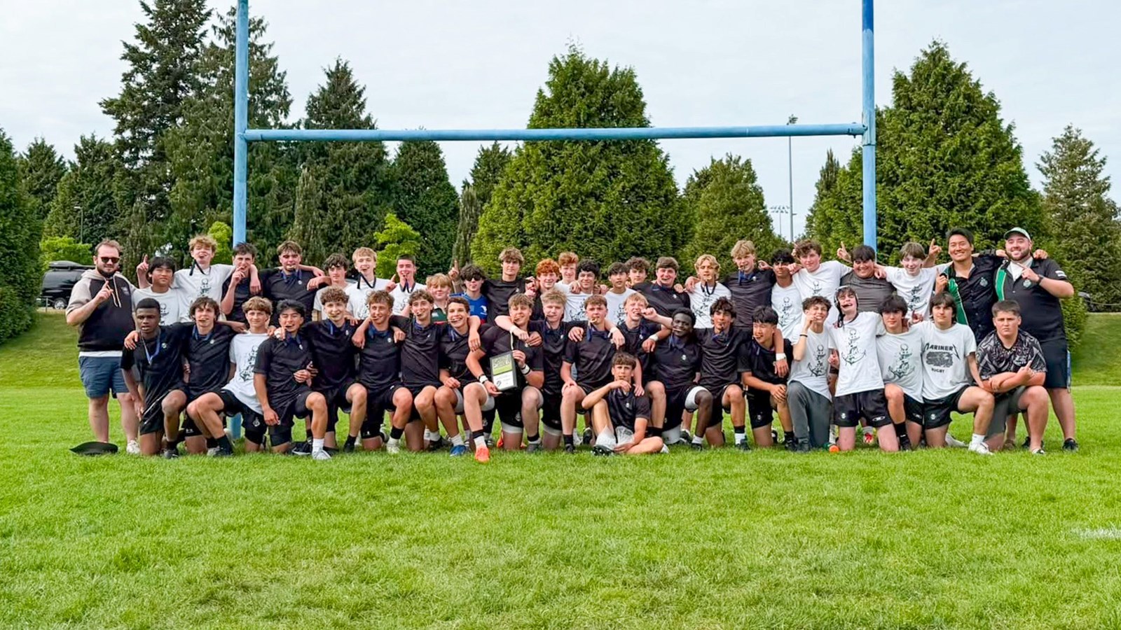 École Earl Marriott Secondary junior rugby team caps undefeated season with provincials win