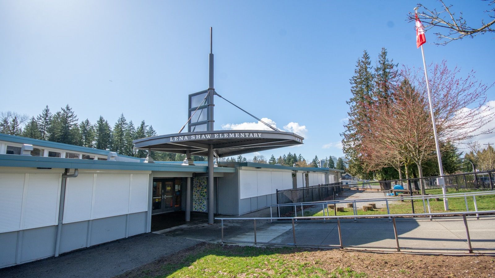 Welcome to Lena Shaw Elementary!