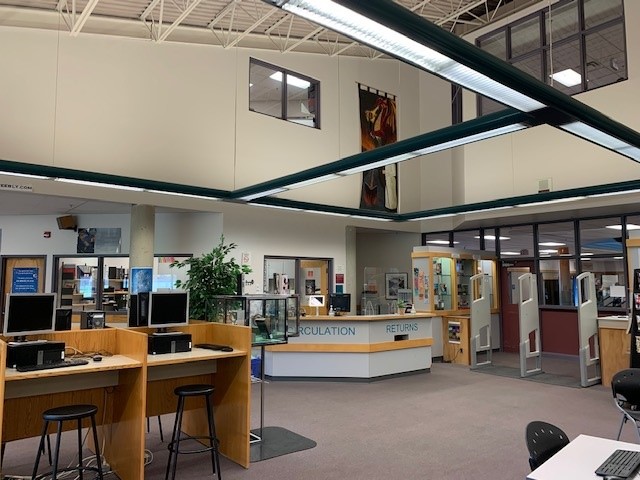Library pic 2.jpg